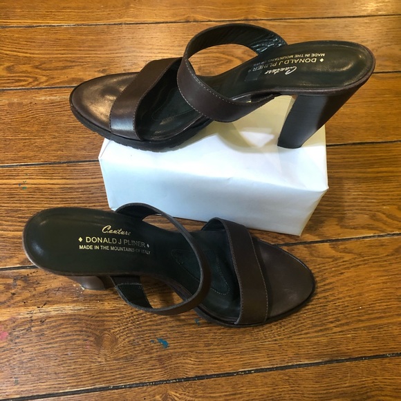 Donald J.Pliner Open Toe Heels - Picture 7 of 10